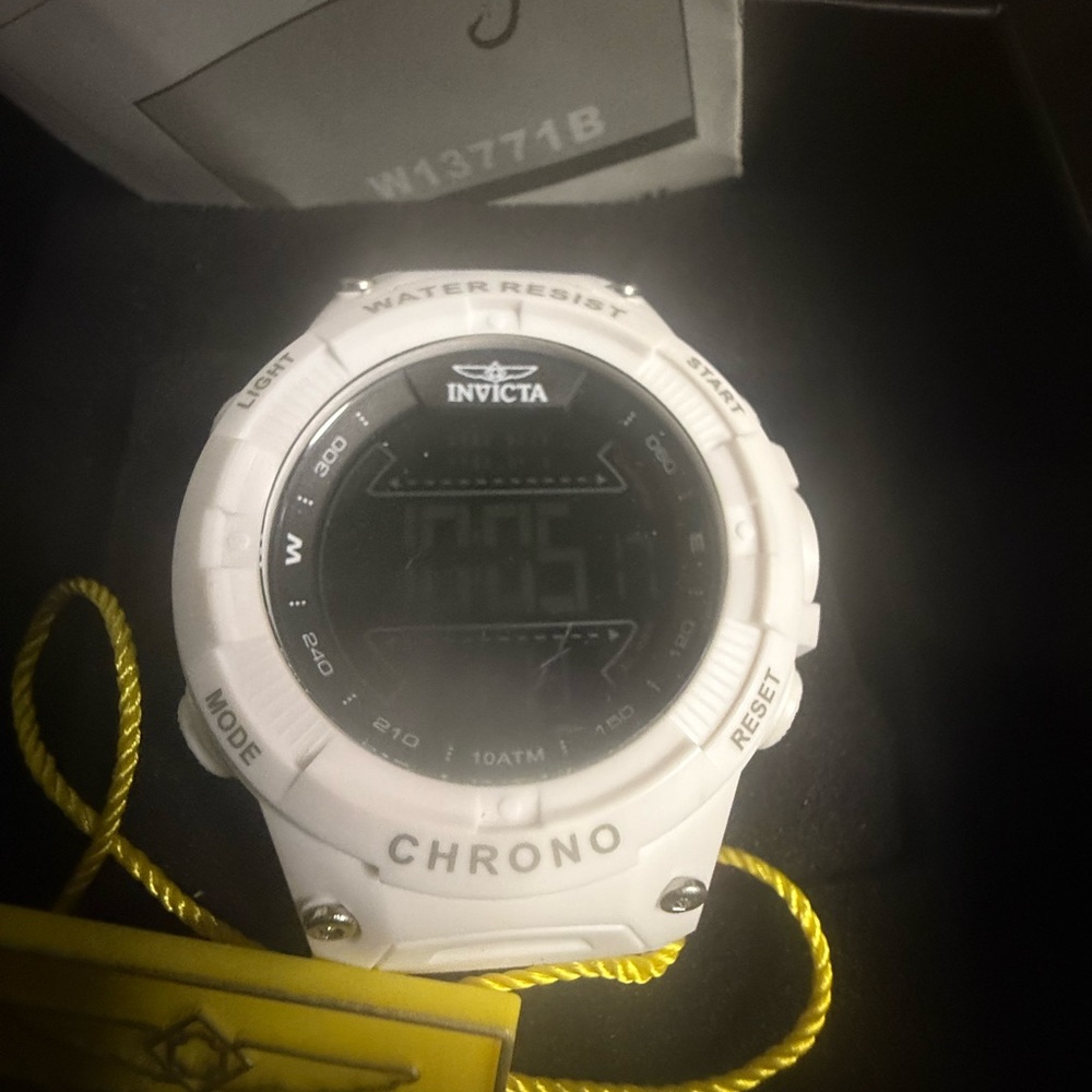 Invicta White Smartwatch with Chrono Functionality